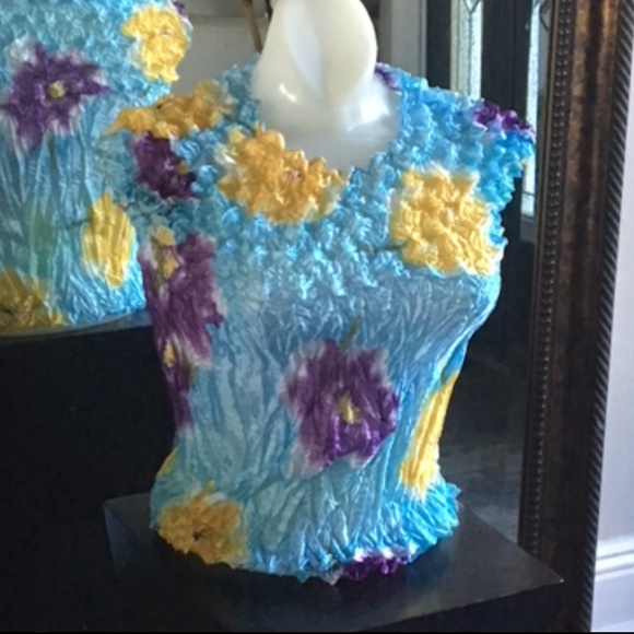 Tops - Ladies Stretch Top